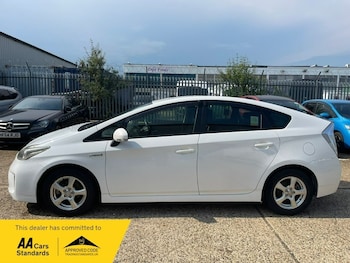 Used Toyota Prius 2019 for sale - 77689184: Photo