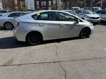 Used Toyota Prius 2014 for sale - 77691152: Photo