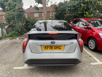 Used Toyota Prius 2018 for sale - 77689334: Photo