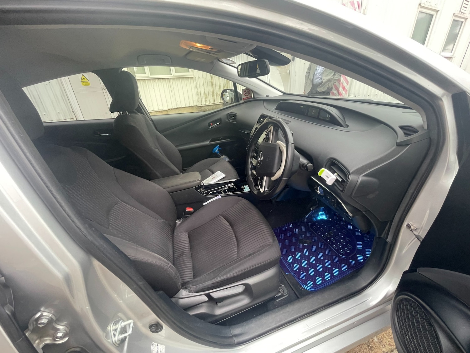 Used Toyota Prius 2022 for sale - 77689334: Photo 6