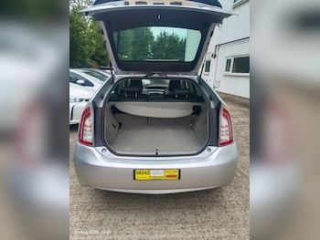 Used Toyota Prius 2014 for sale - 77718202: Photo