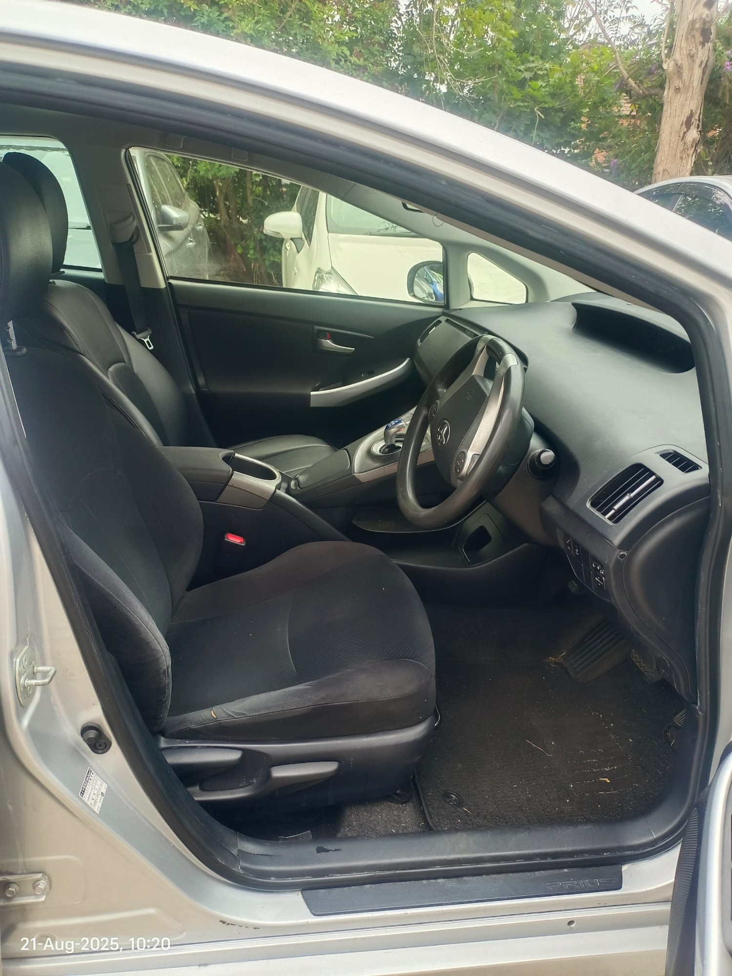 Used Toyota Prius 2019 for sale - 77718202: Photo 8