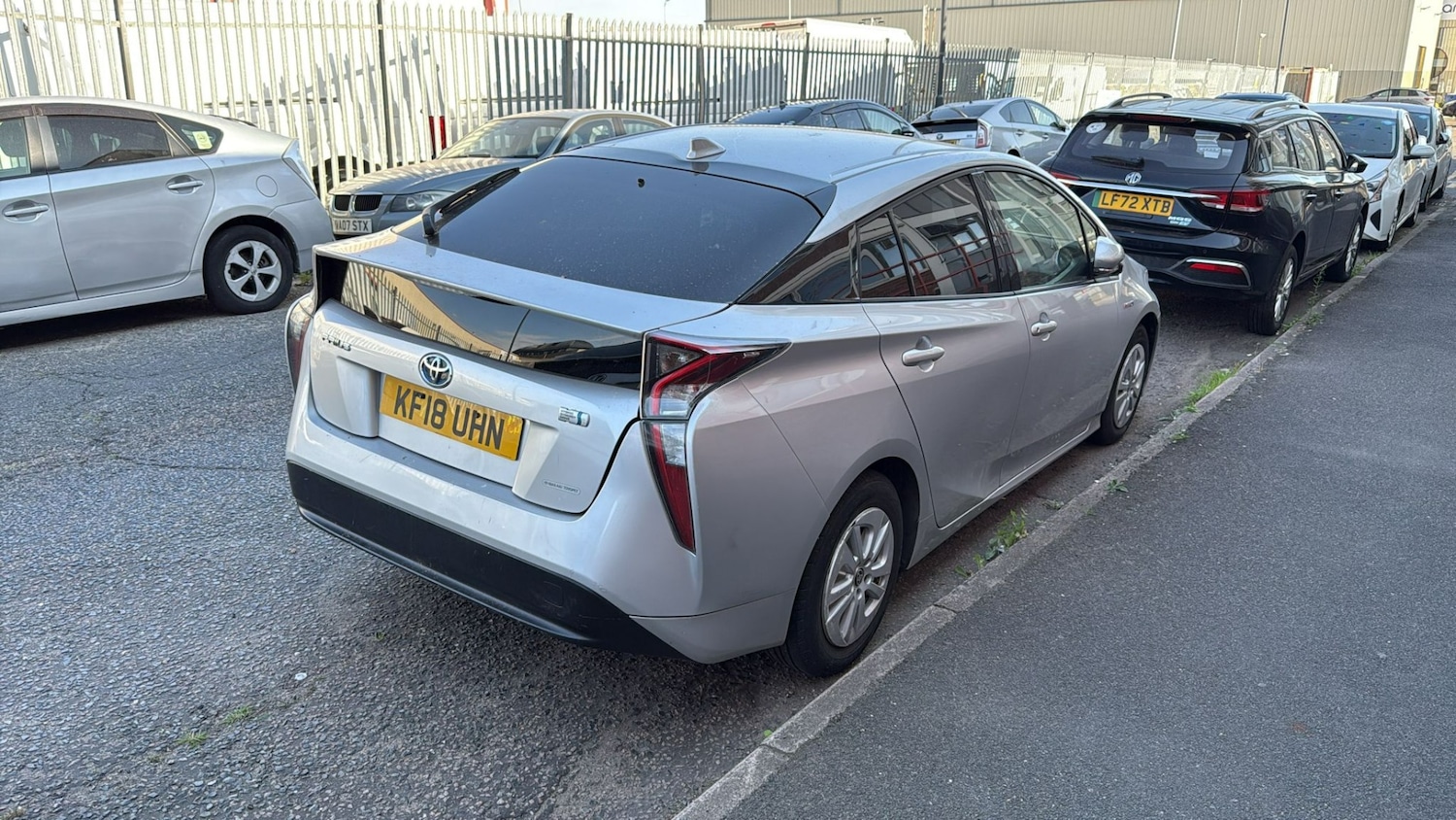 Used Toyota Prius 2018 for sale - 77742848: Photo 3