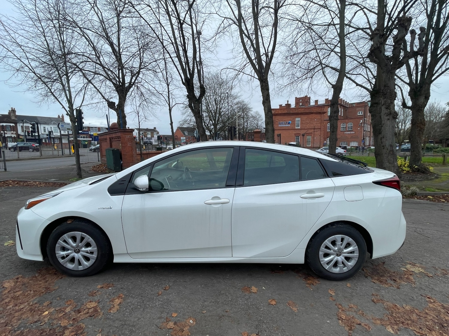 Used Toyota Prius 2023 for sale - 77715448: Photo 2