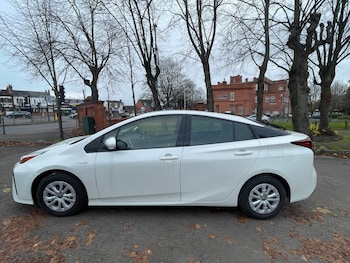 Used Toyota Prius 2019 for sale - 77715448: Photo
