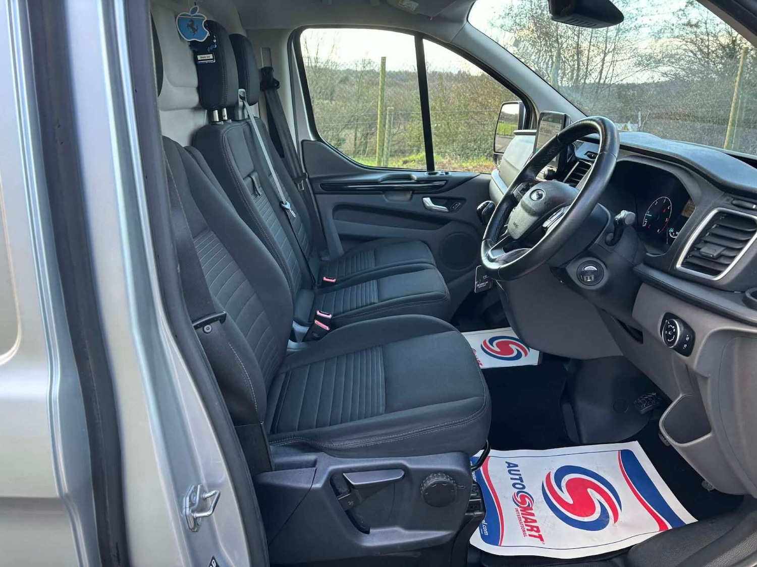 Used Ford Transit Custom 2018 for sale - 76631166: Photo 11