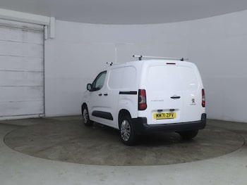 Used Peugeot Partner 2022 for sale - 77247497: Photo