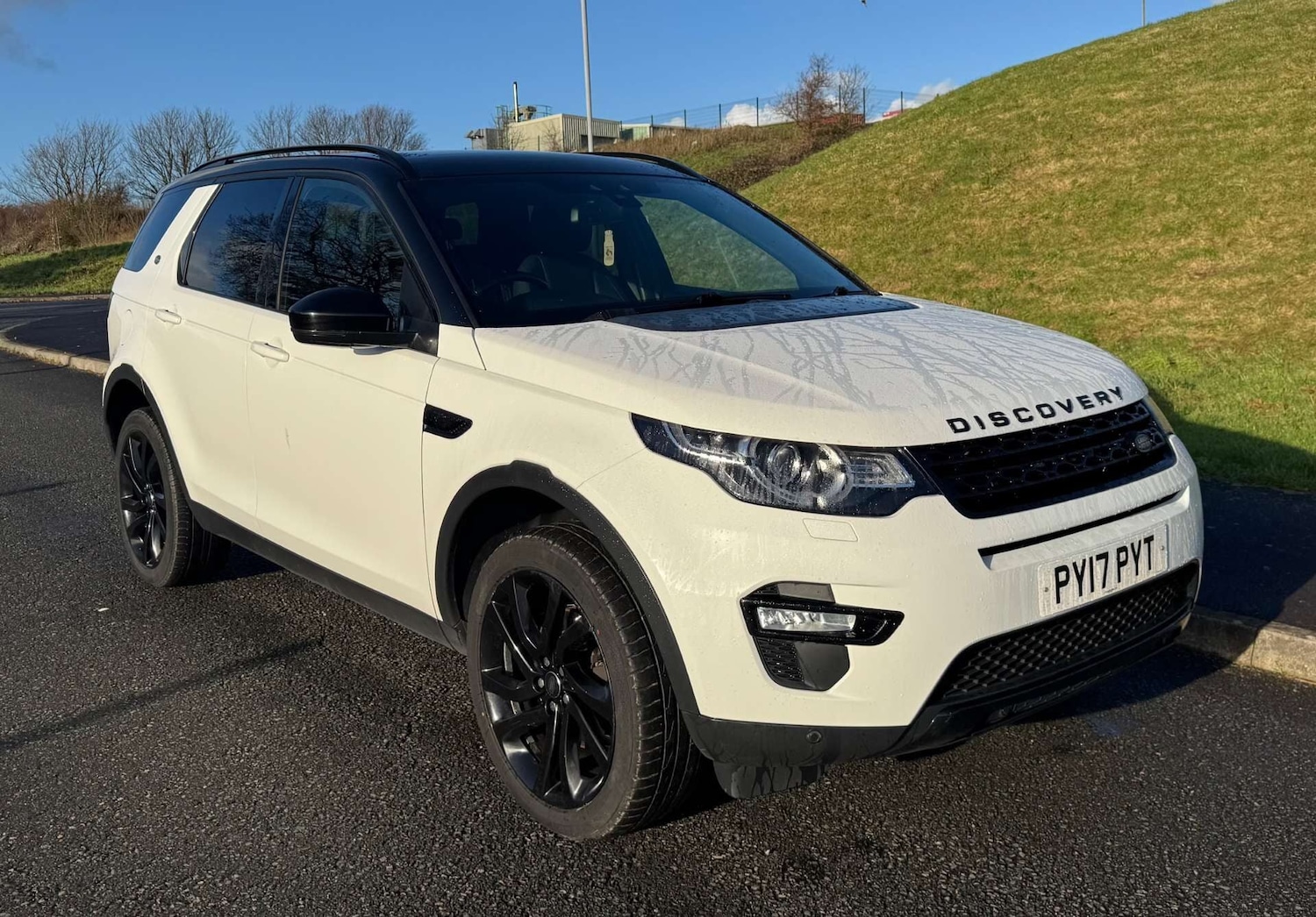 Used Land Rover Discovery Sport 2017 for sale - 76968506: Photo 1