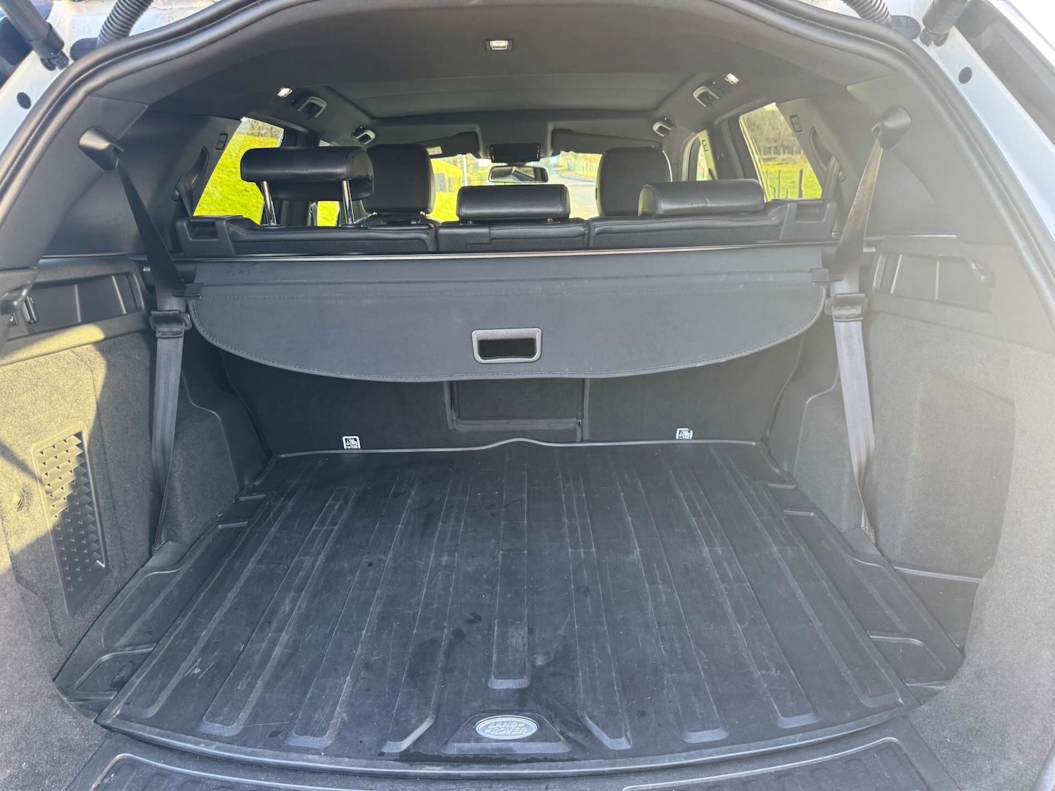 Used Land Rover Discovery Sport 2017 for sale - 76968506: Photo 11