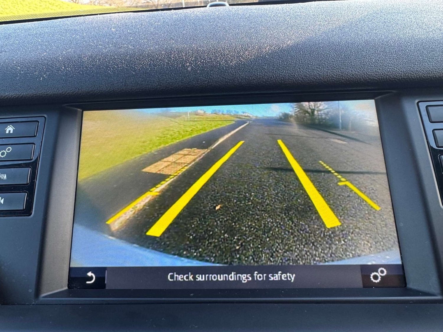 Used Land Rover Discovery Sport 2017 for sale - 76968506: Photo 19