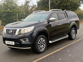 Used Nissan Navara 2016 for sale - 76207558: Photo