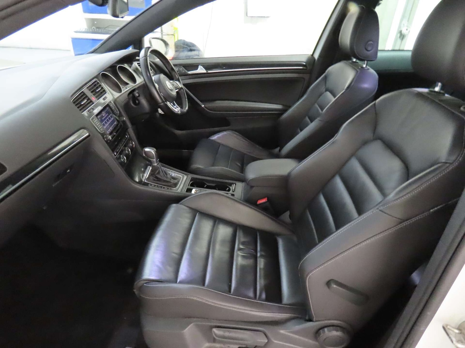 Used Volkswagen Golf 2014 for sale - 76961668: Photo 11