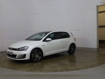 Used Volkswagen Golf 2014 for sale - 76961668: Photo