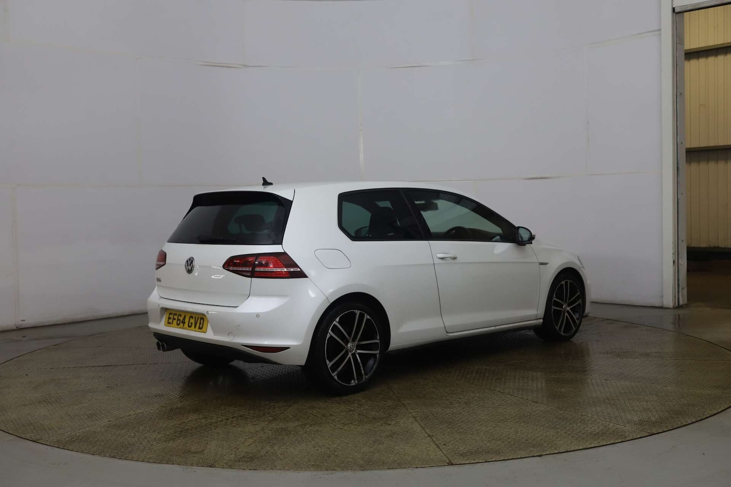 Used Volkswagen Golf 2014 for sale - 76961668: Photo 6