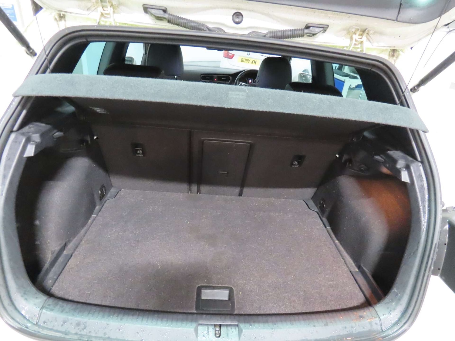 Used Volkswagen Golf 2014 for sale - 76961668: Photo 9