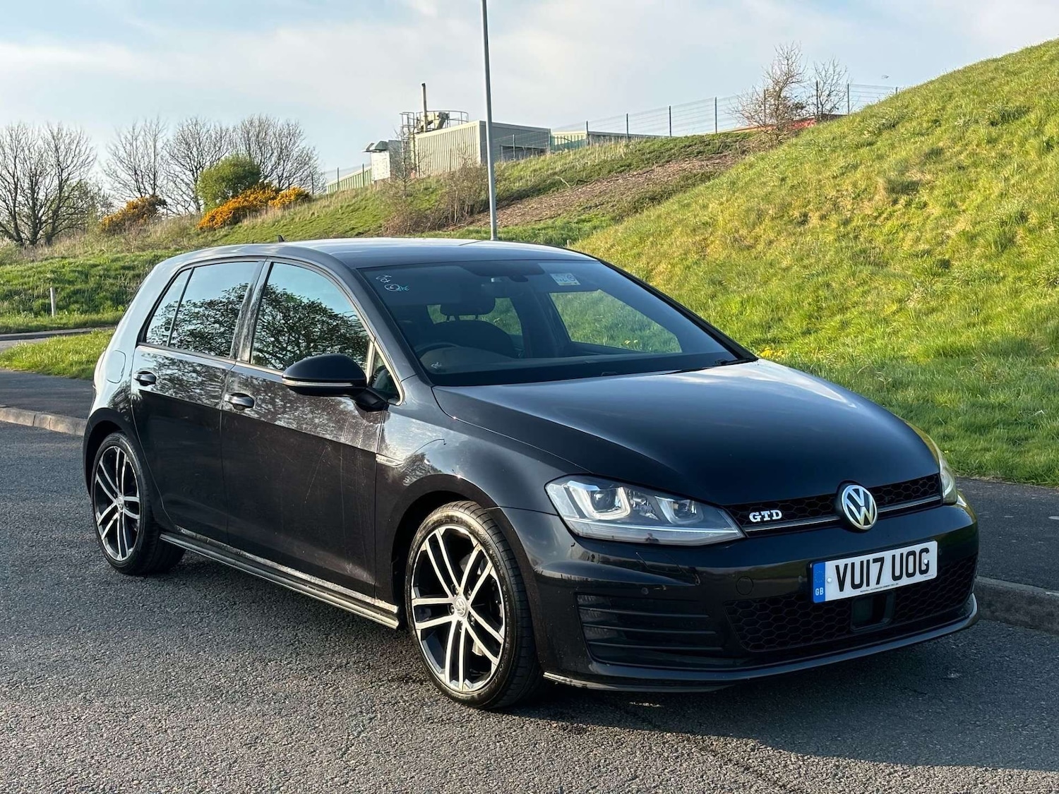 Used Volkswagen Golf 2017 for sale - 76734657: Photo 1