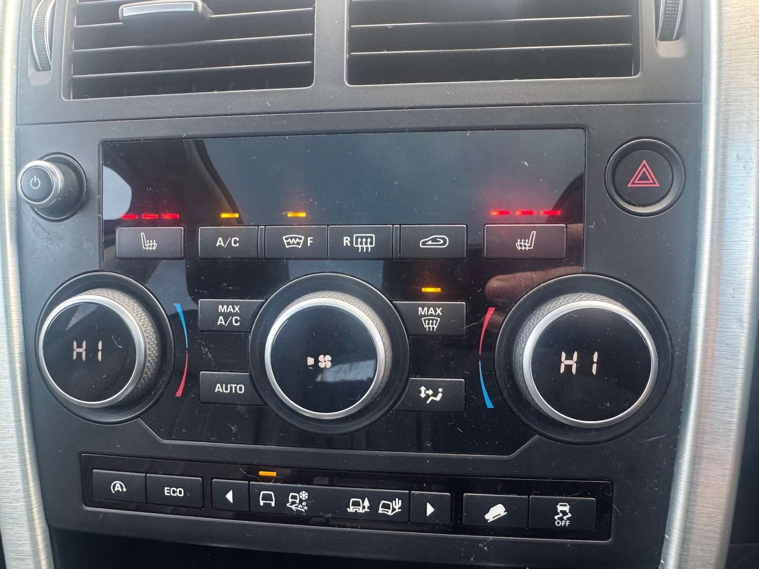 Used Land Rover Discovery Sport 2017 for sale - 77003573: Photo 14