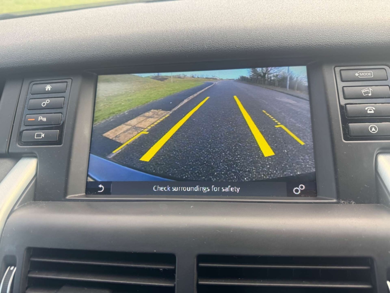 Used Land Rover Discovery Sport 2017 for sale - 77003573: Photo 18