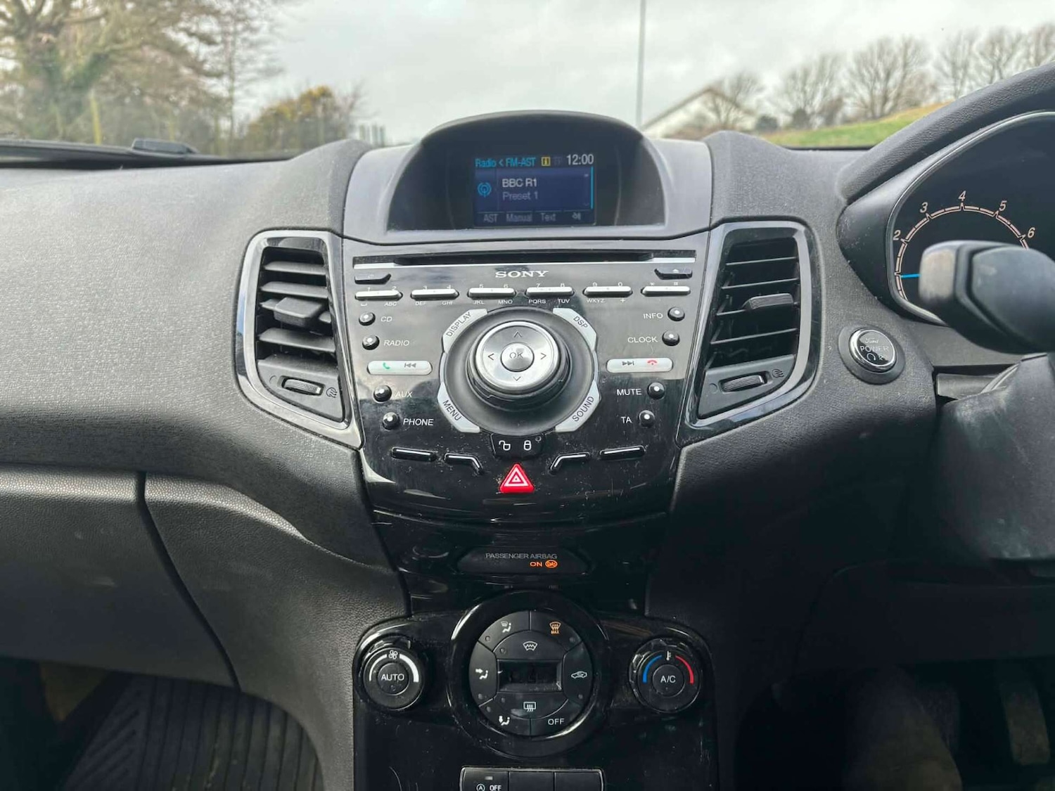 Used Ford Fiesta 2014 for sale - 77707952: Photo 16