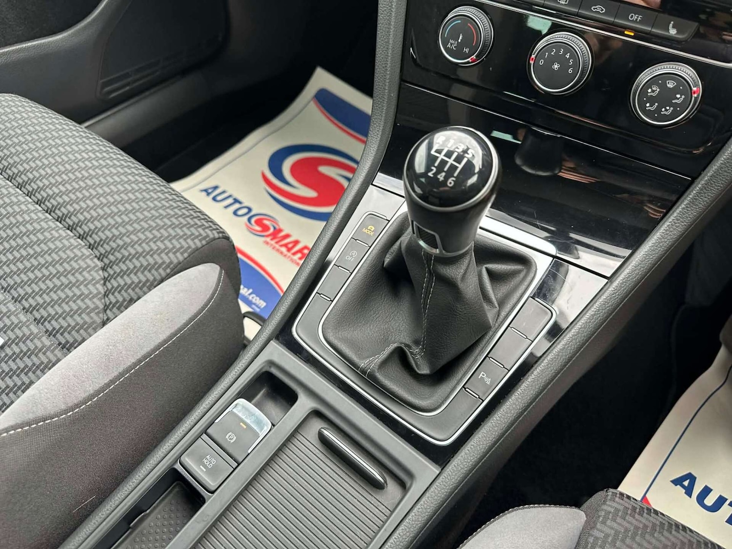 Used Volkswagen Golf 2018 for sale - 77760750: Photo 15