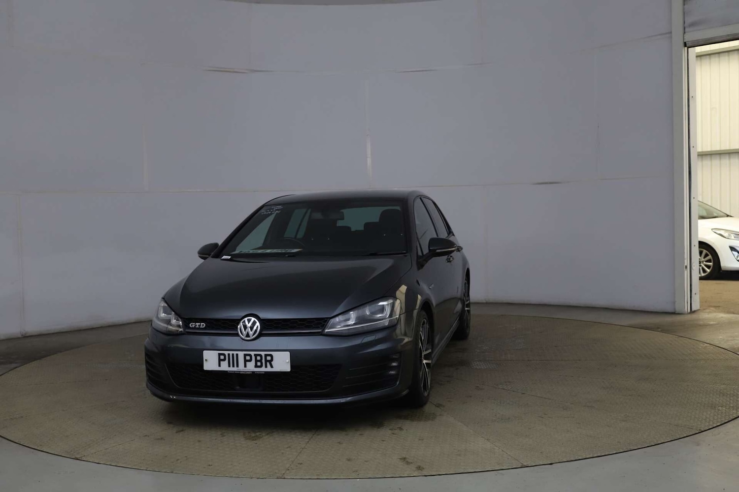 Used Volkswagen Golf 2014 for sale - 76205829: Photo 1