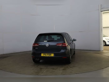 Used Volkswagen Golf 2014 for sale - 76205829: Photo 3