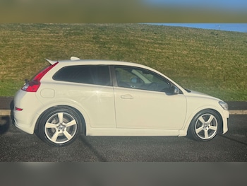 Used Volvo C30 2012 for sale - 77001317: Photo