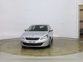 Used Peugeot 308 2015 for sale - 77742659: Photo