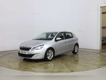 Used Peugeot 308 2015 for sale - 77742659: Photo