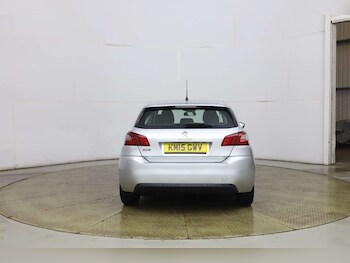 Used Peugeot 308 2015 for sale - 77742659: Photo