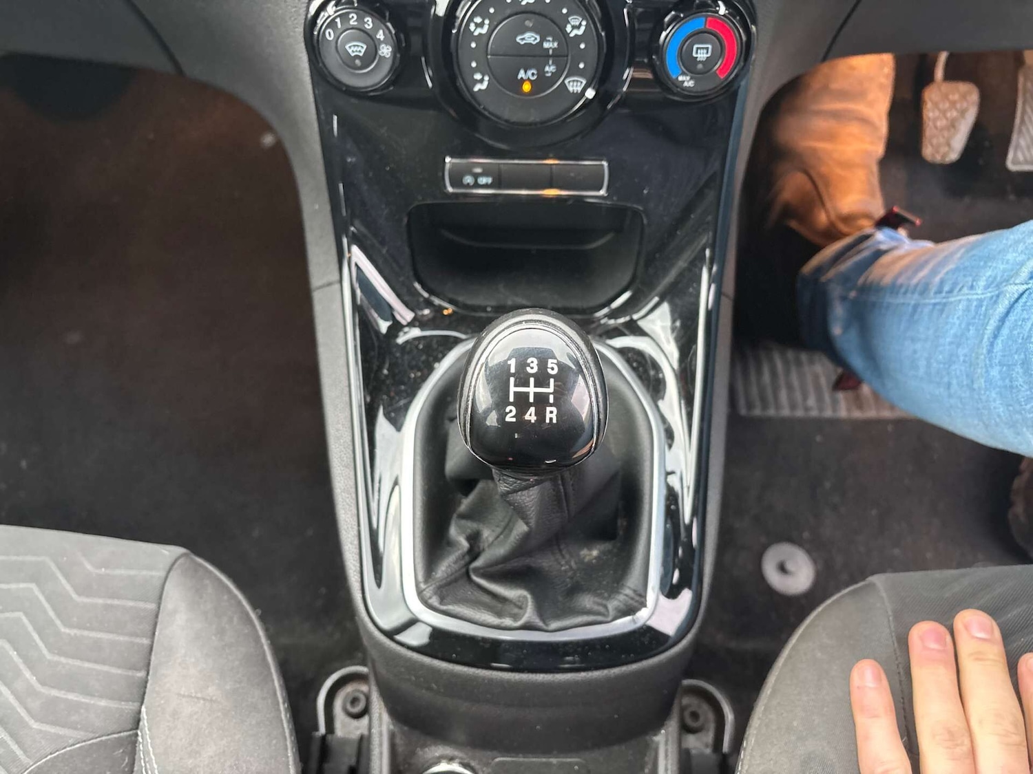 Used Ford Fiesta 2014 for sale - 76879541: Photo 14