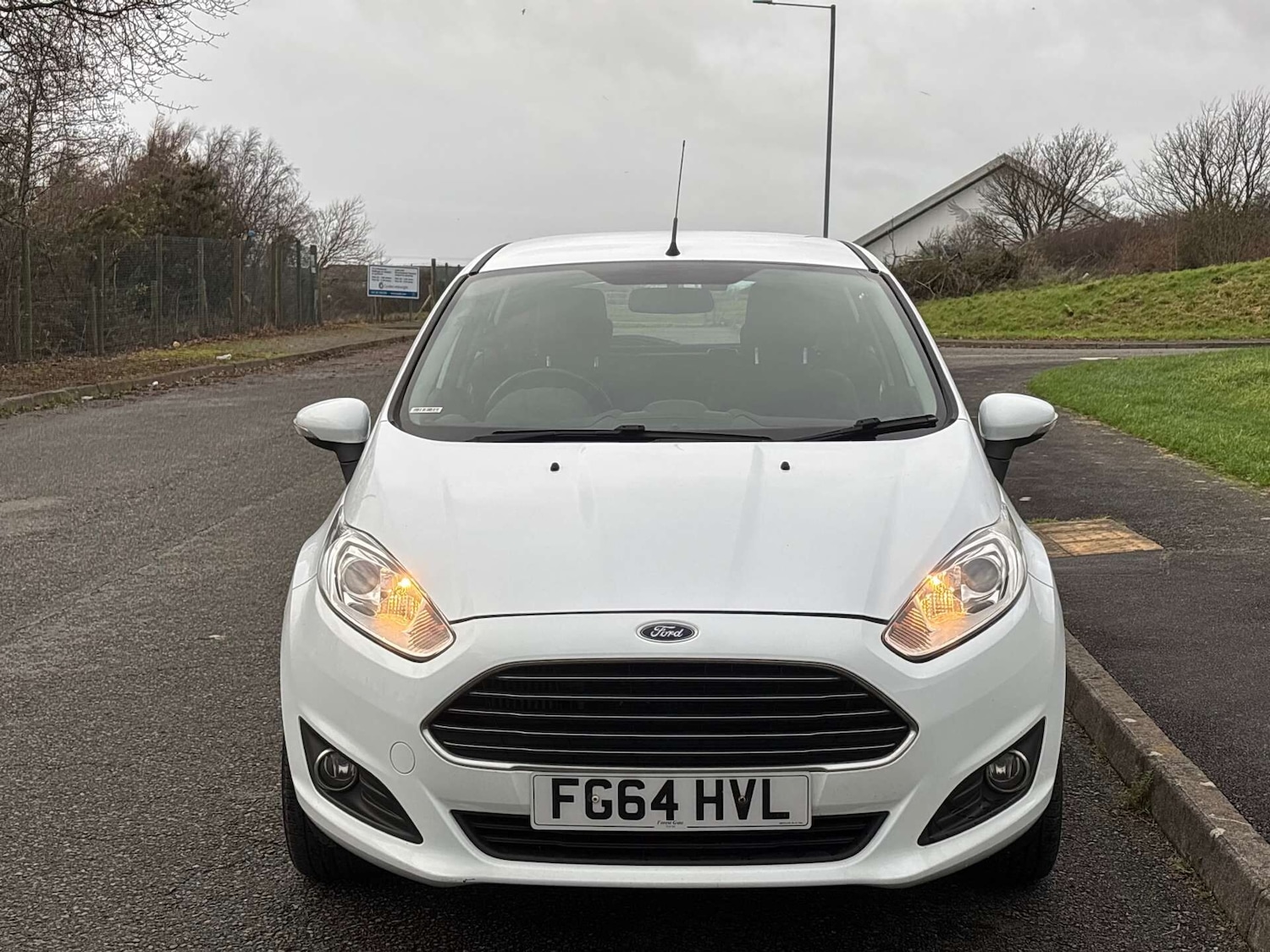 Used Ford Fiesta 2014 for sale - 76879541: Photo 2