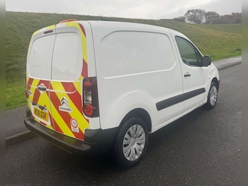 Used Citroen Berlingo 2018 for sale - 76402051: Photo