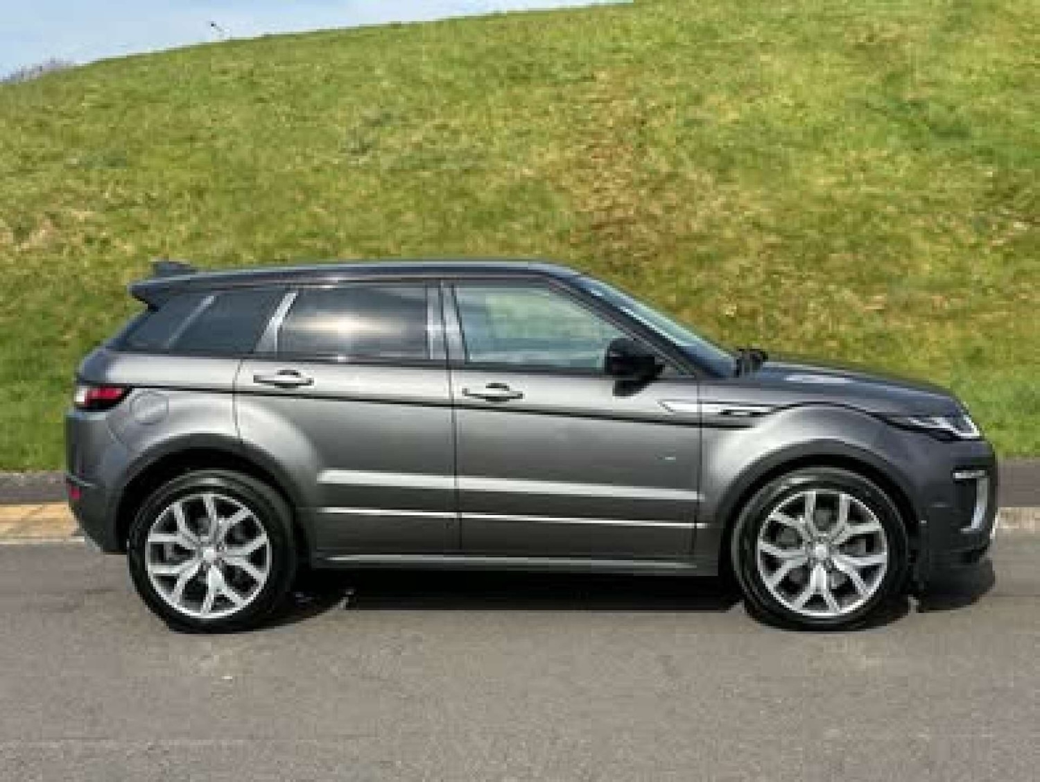 Used Land Rover Range Rover Evoque 2017 for sale - 78054359: Photo 4