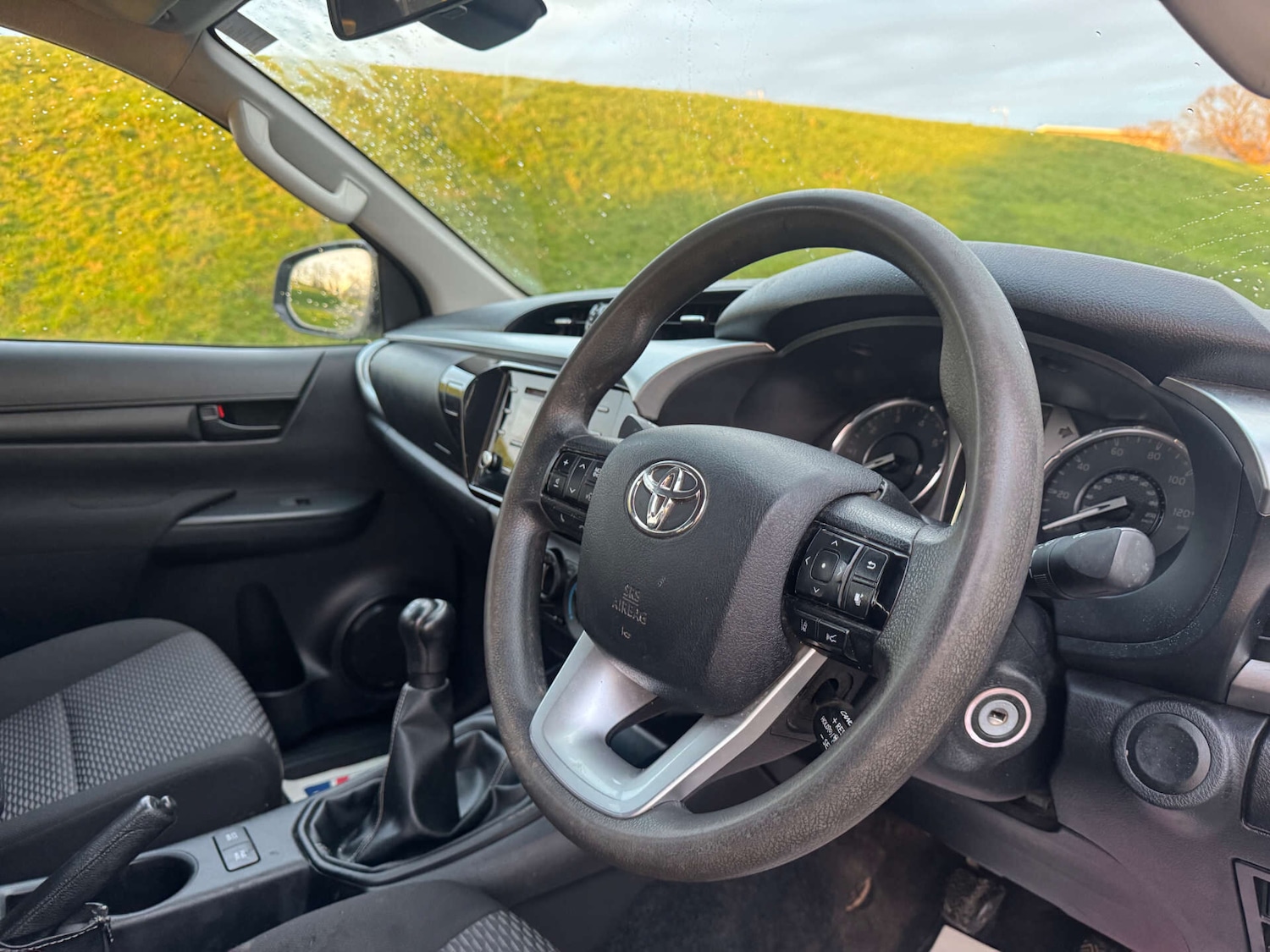 Used Toyota Hilux 2021 for sale - 78053180: Photo 6