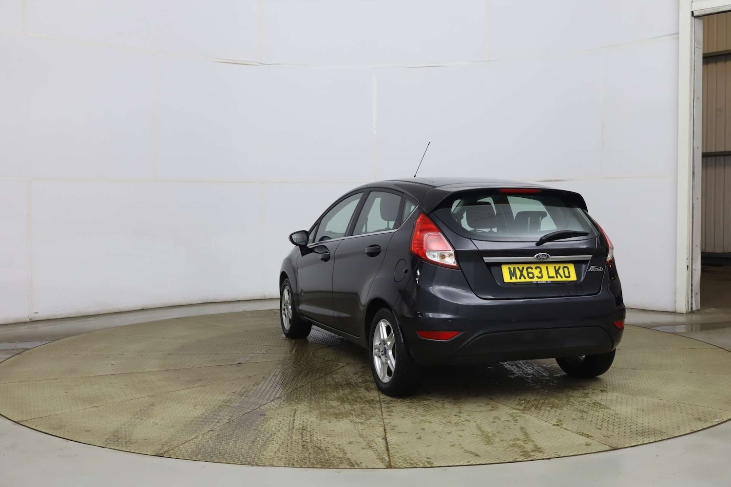 Used Ford Fiesta 2013 for sale - 77530440: Photo 6