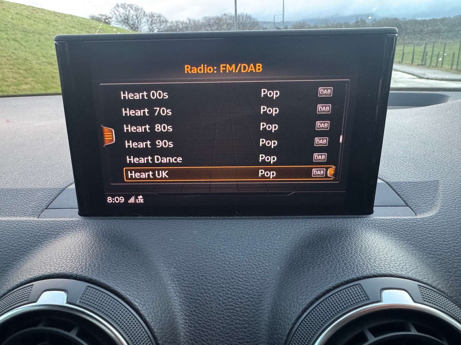 Used Audi Q2 2018 for sale - 76673234: Photo 12