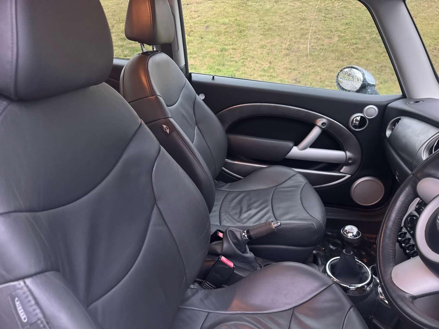 Used MINI Hatch 2005 for sale - 77152759: Photo 8