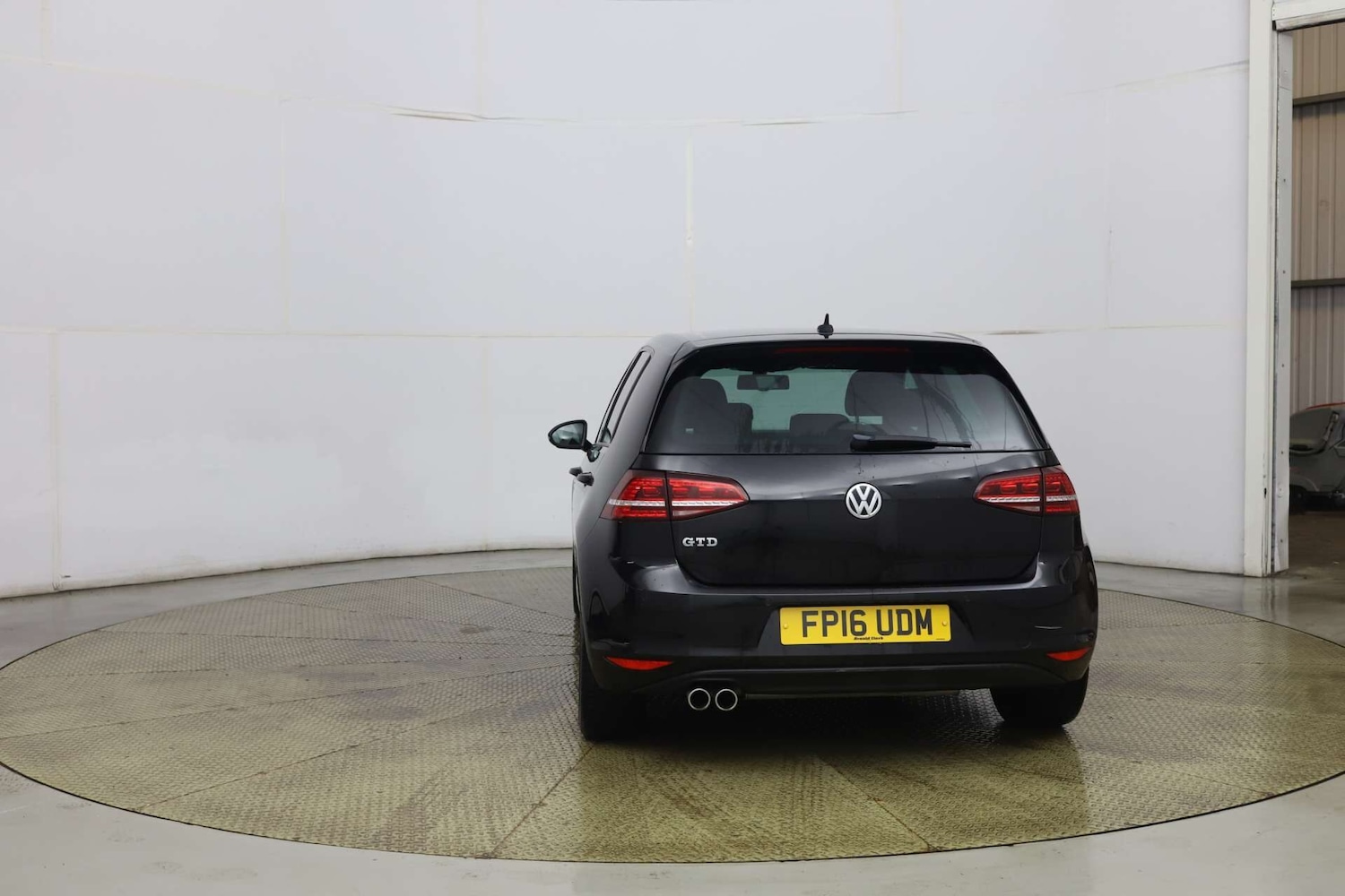 Used Volkswagen Golf 2016 for sale - 77662071: Photo 4