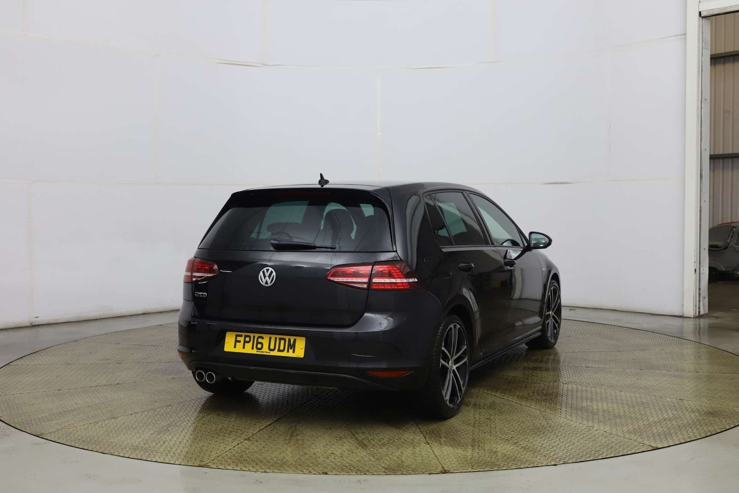 Used Volkswagen Golf 2016 for sale - 77662071: Photo 6