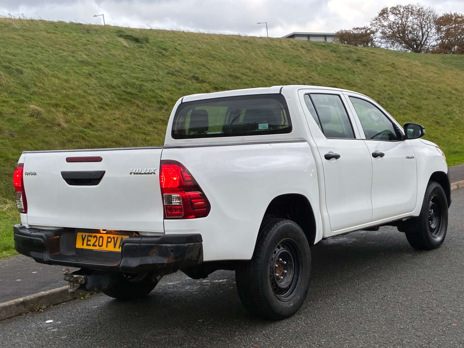 Used Toyota Hilux 2020 for sale - 76481216: Photo 7
