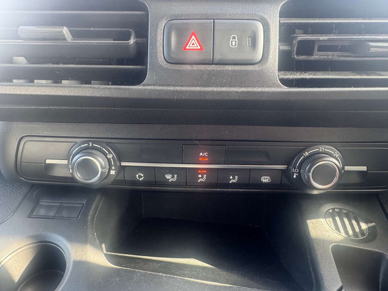 Used Vauxhall Combo 2019 for sale - 77490798: Photo 12