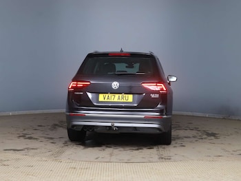 Used Volkswagen Tiguan 2017 for sale - 78141019: Photo