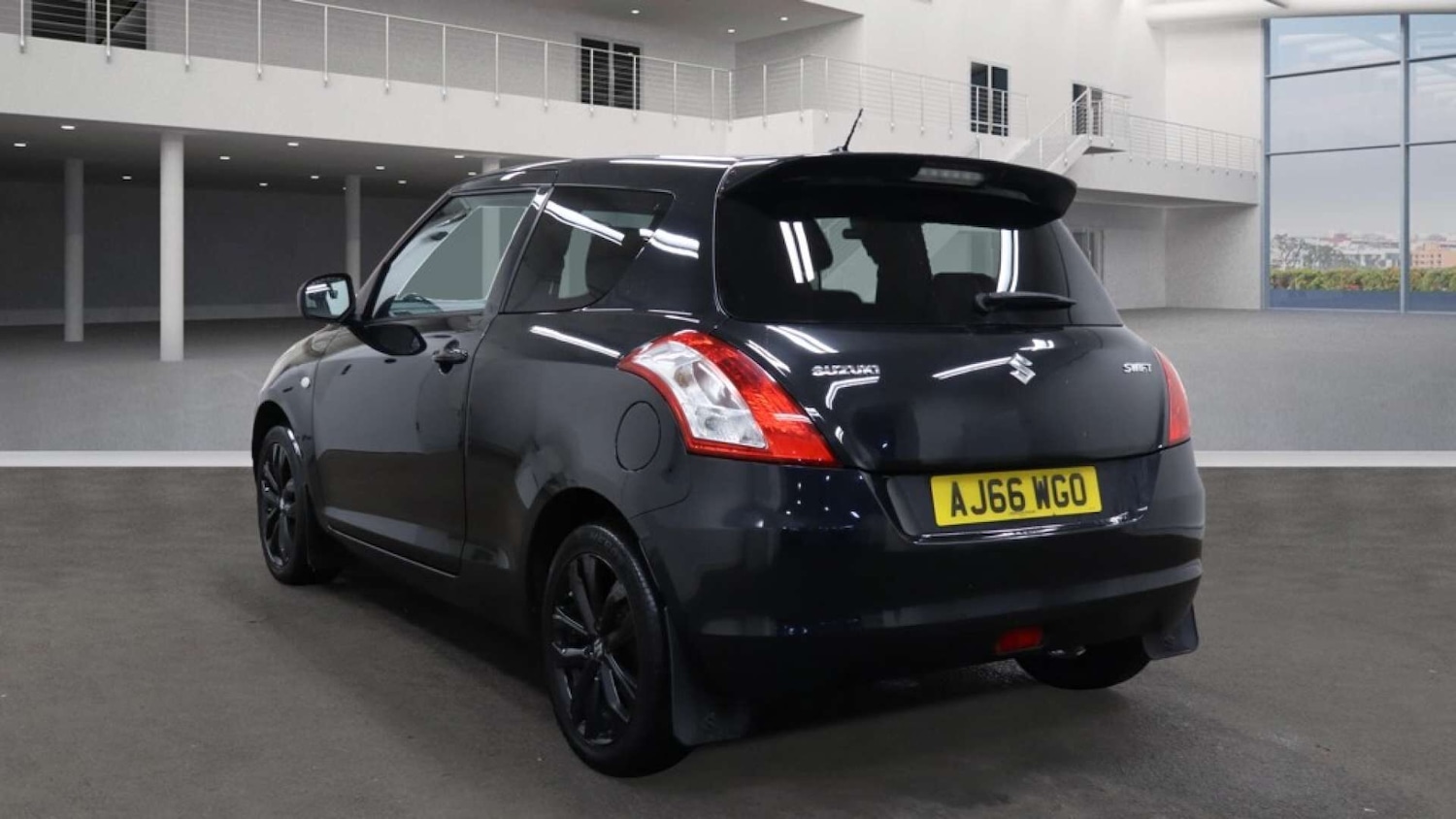 Used Suzuki Swift 2016 for sale - 76762054: Photo 3