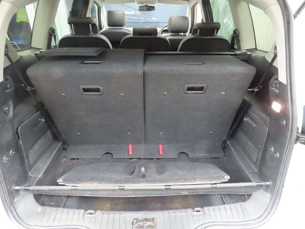 Used Ford S-Max 2012 for sale - 76205805: Photo 8