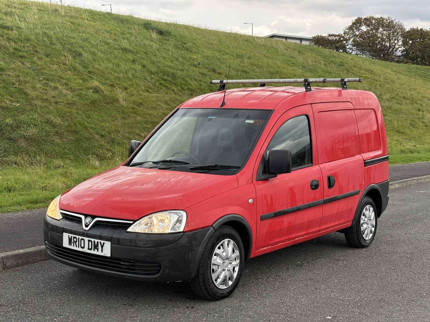 Used Vauxhall Combo 2010 for sale - 76205834: Photo 2