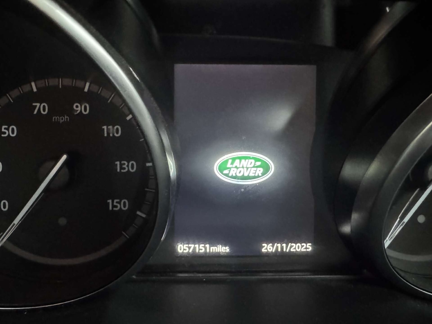 Used Land Rover Discovery Sport 2018 for sale - 76707440: Photo 14