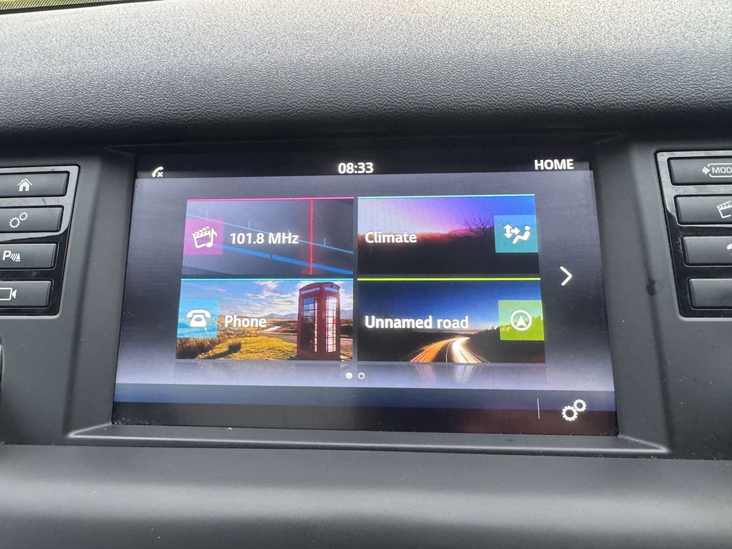 Used Land Rover Discovery Sport 2018 for sale - 76707440: Photo 16