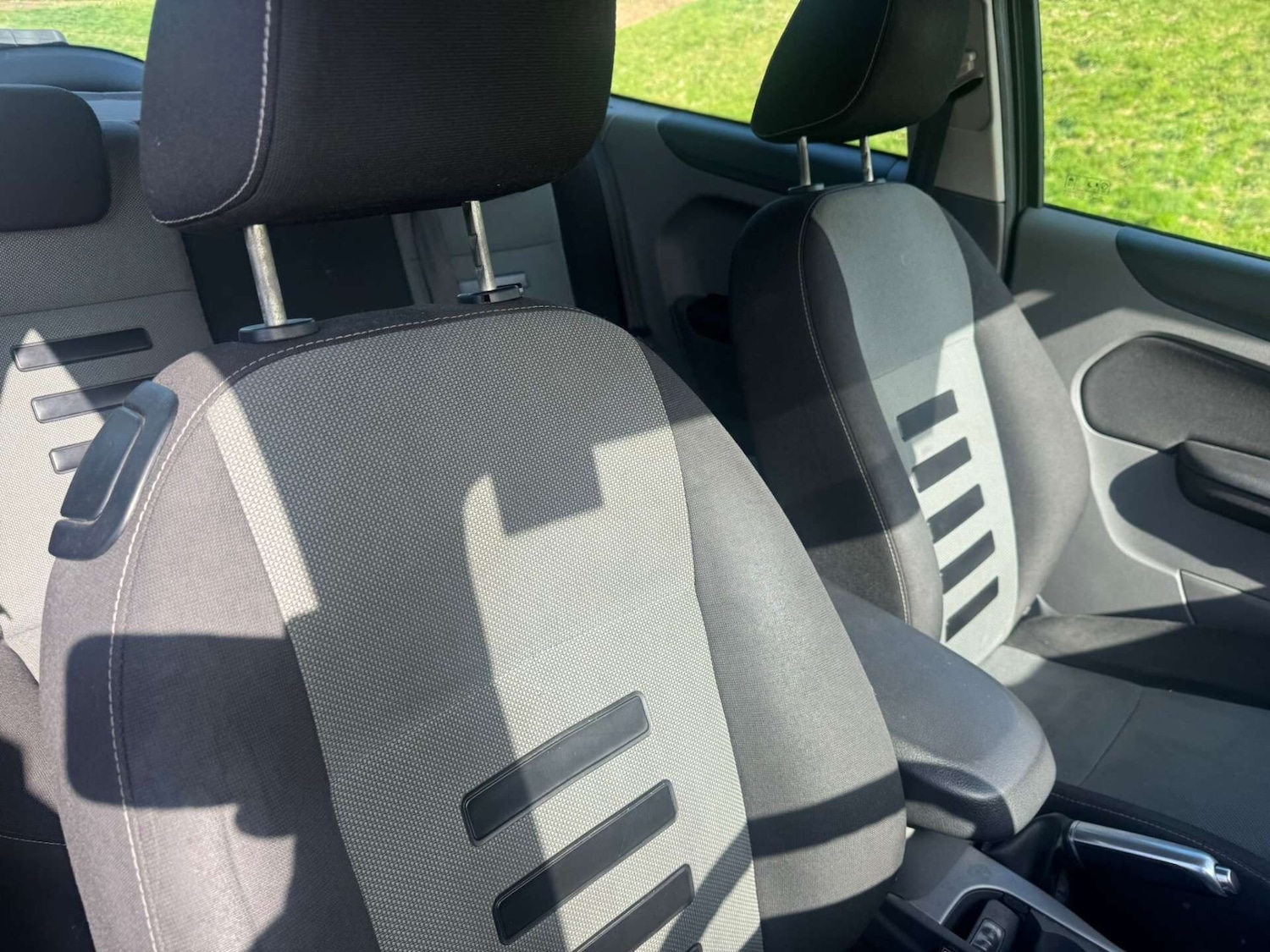 Used Ford Focus 2010 for sale - 78054362: Photo 8