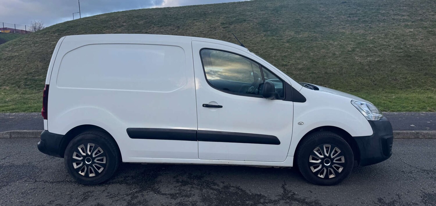 Used Peugeot Partner 2018 for sale - 77398888: Photo 3